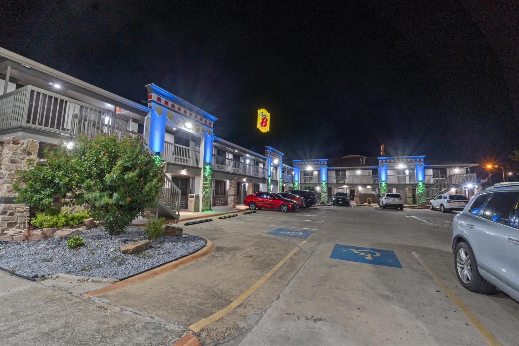 Super 8 By Wyndham Mcallen-Downtown-Airport-La Plaza Mall Motel Kültér fotó